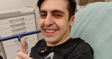 shroud back on Twitch